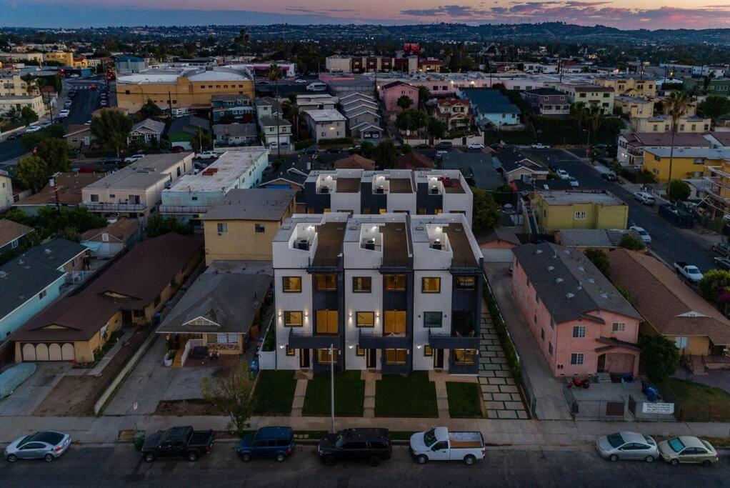 Modern 4 Bedroom Charmer W/ Rooftop Deck #2 Los Angeles Exterior photo